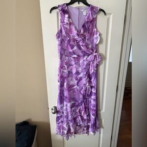 London Times Elegant Purple/Lavender Floral Ruffle Women's Dress Size 8
